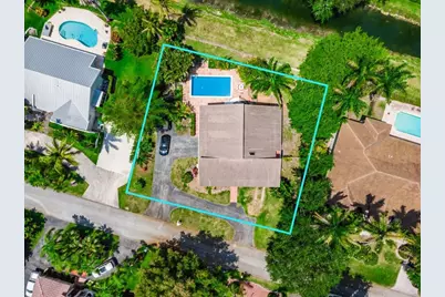 17914 SW 83rd Court, Palmetto Bay, FL 33157 - Photo 2