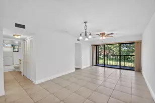 1681 Balfour Point Dr, West Palm Beach, FL 33411 - Photo 6