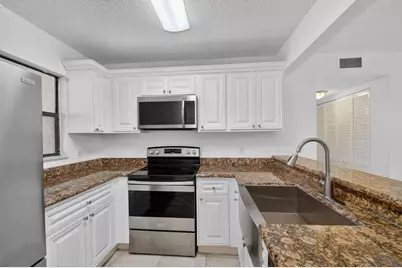 1681 Balfour Point Drive #F, West Palm Beach, FL 33411 - Photo 2