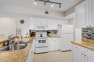 272 Village Blvd, Tequesta, FL 33469 - Photo 4