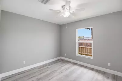 2805 SE Carroll Street, Stuart, FL 34997 - Photo 16