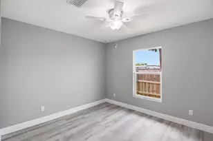 2805 SE Carroll St, Stuart, FL 34997 - Photo 16