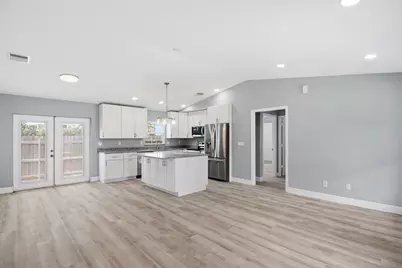 2805 SE Carroll Street, Stuart, FL 34997 - Photo 4