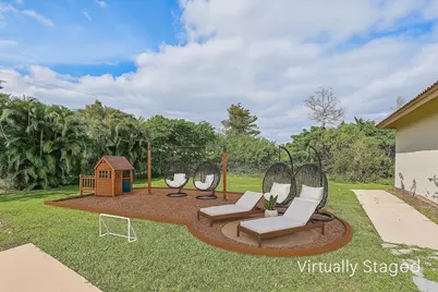 8671 155th Place N, Palm Beach Gardens, FL 33418 - Photo 38