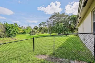 8671 155th Pl N, Palm Beach Gardens, FL 33418 - Photo 50
