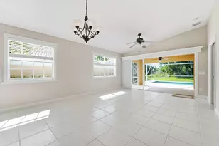 8439 SE Retreat Dr, Hobe Sound, FL 33455 - Photo 18