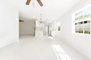8439 SE Retreat Dr, Hobe Sound, FL 33455 - Photo 16