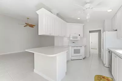 8439 SE Retreat Drive, Hobe Sound, FL 33455 - Photo 14