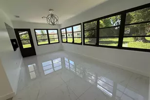 9405 NW 74th St, Tamarac, FL 33321 - Photo 8