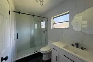9405 NW 74th St, Tamarac, FL 33321 - Photo 24