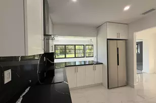 9405 NW 74th St, Tamarac, FL 33321 - Photo 12