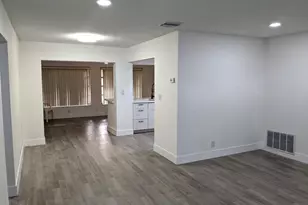 4906 NW 53rd Ct, Tamarac, FL 33319 - Photo 8
