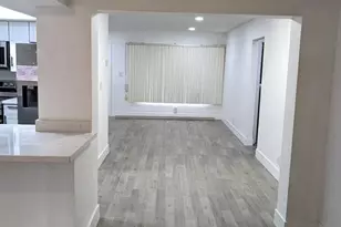 4906 NW 53rd Ct, Tamarac, FL 33319 - Photo 10