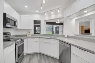 6069 Parkwalk Dr, Boynton Beach, FL 33472 - Photo 24