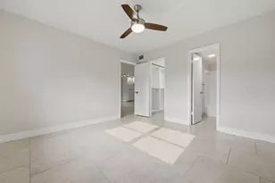 3851 NW 84th Ave, Sunrise, FL 33351 - Photo 14