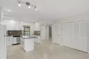 3851 NW 84th Ave, Sunrise, FL 33351 - Photo 12