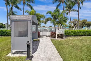 108 Valencia Blvd, Delray Beach, FL 33446 - Photo 10