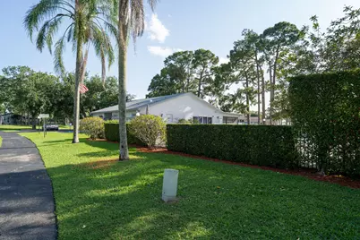 6121 Rainbow Circle, Greenacres, FL 33463 - Photo 46