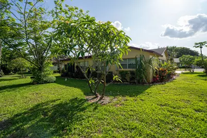 6121 Rainbow Circle, Greenacres, FL 33463 - Photo 78