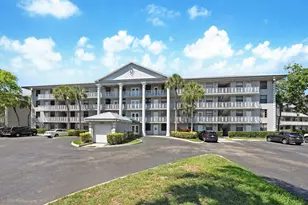 1528 Whitehall Dr, Davie, FL 33324 - Photo 2