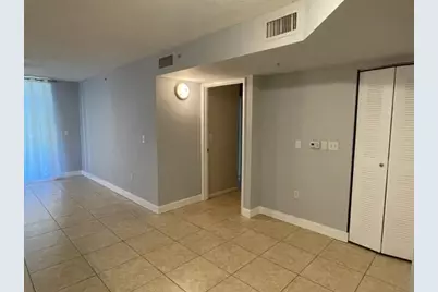 7888 Sonoma Springs Circle #105, Lake Worth, FL 33463 - Photo 4