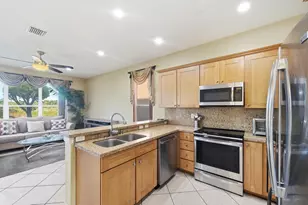2111 SW 148th Ave, Miramar, FL 33027 - Photo 14