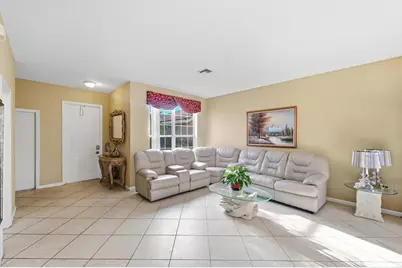 2111 SW 148th Avenue, Miramar, FL 33027 - Photo 8