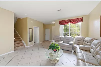 2111 SW 148th Avenue, Miramar, FL 33027 - Photo 6