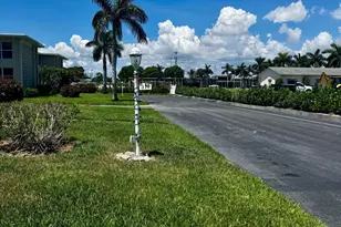 310 N North Blvd, Boynton Beach, FL 33435 - Photo 2