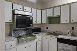 4750 NW 22nd Ct, Lauderhill, FL 33313 - Photo 6