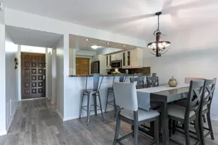 3050 Presidential Way, West Palm Beach, FL 33401 - Photo 4