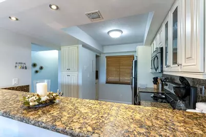 3050 Presidential Way #305, West Palm Beach, FL 33401 - Photo 12