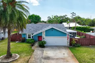 150 9th Ct, Vero Beach, FL 32962 - Photo 1