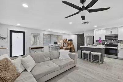 830 NE 59th Court, Oakland Park, FL 33334 - Photo 4