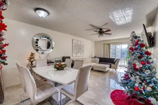 4125 NW 88th Ave, Coral Springs, FL 33065 - Photo 2
