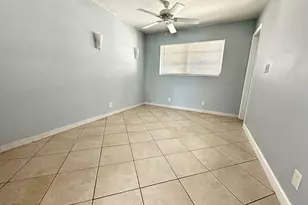 1261 SE 4th St, Deerfield Beach, FL 33441 - Photo 8
