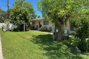 1261 SE 4th St, Deerfield Beach, FL 33441 - Photo 12