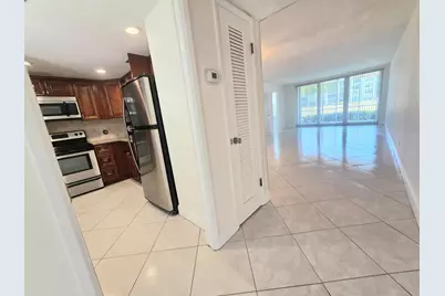 3100 NE 48th Court #113, Lighthouse Point, FL 33064 - Photo 8
