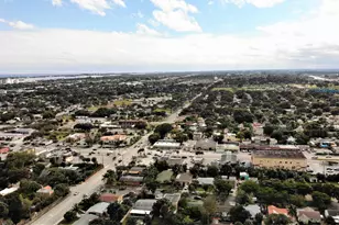 918 Upland Rd, West Palm Beach, FL 33401 - Photo 32