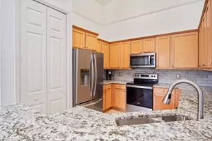 7084 Torrey Pines Cir, Port Saint Lucie, FL 34986 - Photo 8