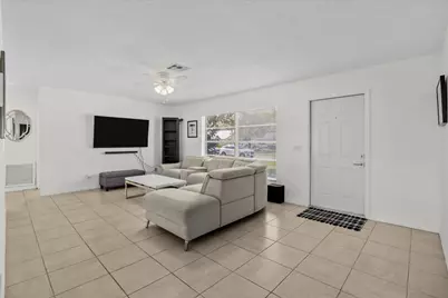 1549 SE Minorca Avenue, Port Saint Lucie, FL 34952 - Photo 4