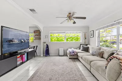 4366 Bamboo Drive, Palm Beach Gardens, FL 33410 - Photo 4