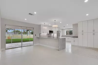 732 Pelican Way, North Palm Beach, FL 33408 - Photo 10