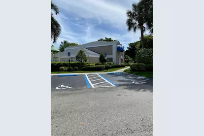 2217 W Discovery Cir Circle W, Deerfield Beach, FL 33442 - Photo 14