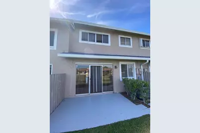2217 W Discovery Cir Circle W, Deerfield Beach, FL 33442 - Photo 4