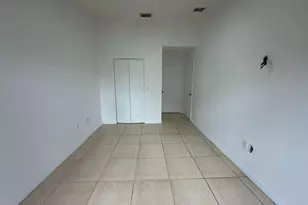 3842 SW 48th Ave, Hollywood, FL 33023 - Photo 10