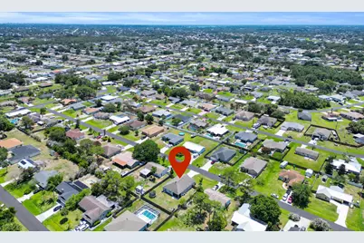 971 SW Longfellow Road, Port Saint Lucie, FL 34953 - Photo 36