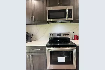 255 NW 36th Avenue, Deerfield Beach, FL 33442 - Photo 6