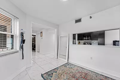 6614 Villa Sonrisa Drive #123, Boca Raton, FL 33433 - Photo 12