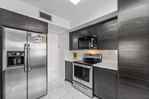 6614 Villa Sonrisa Dr, Boca Raton, FL 33433 - Photo 8